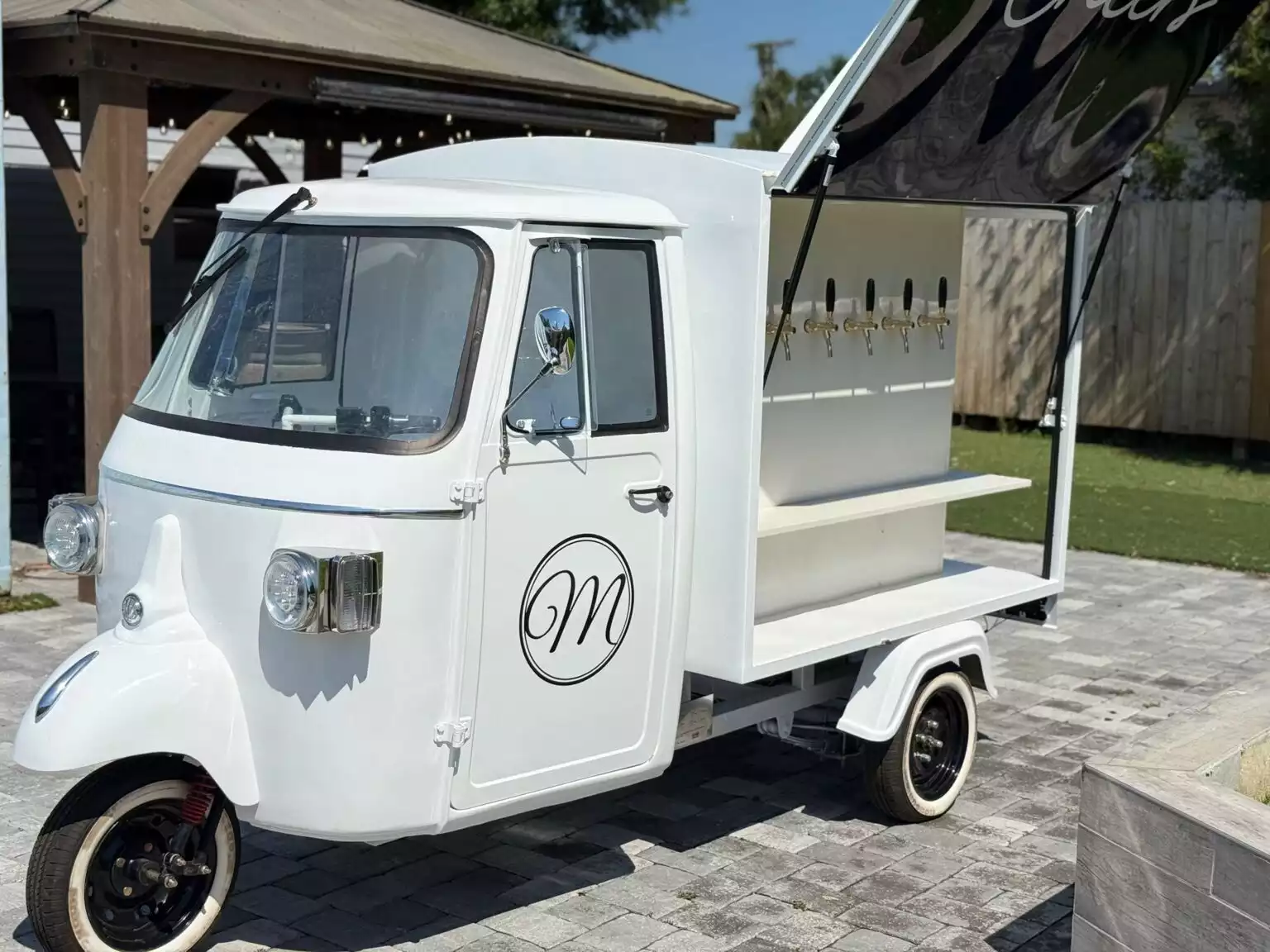 bar car